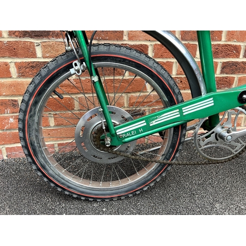 1001 - Raleigh Chopper Mk1 (1970) bicycle in rare ‘Flamboyant Green’. 3-speed AWT shifter Sturmey Archer ge... 