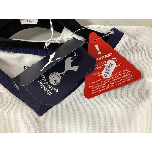 404 - Tottenham Hotspur Puma Home Shirts with 'Mansions' Logo, one Carling Cup Winners ..., 2008, both siz... 