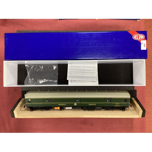 696 - Heljan O Gauge Class 128 Diesel Parcels Single Unit Railcar No W55991in BR Green, Heljan ref 8910, b... 