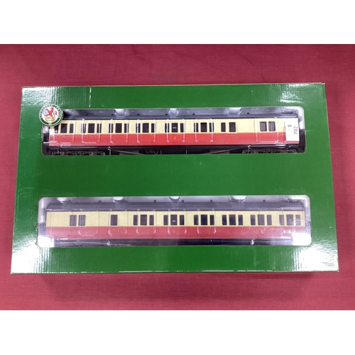 702 - Lionheart Trains O Gauge ex Great Western B Set pair of coaches in British Railways Crimson & Cream ... 