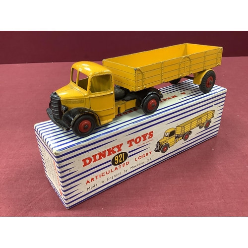 867 - Dinky No 921 'Articulated Lorry', yellow/black, overall fair, good, chipping to most edges, boxed.