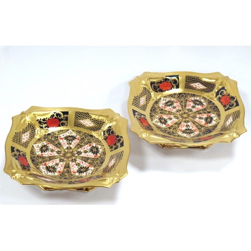 1174 - Royal Crown Derby 1128 Imari Pattern Pedestal Bon Bon Dishes, heavy gilded with wavy rims, 14cm wide... 