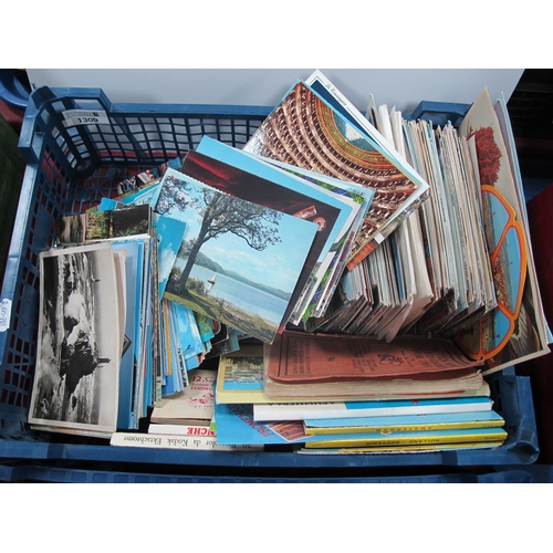 1309 - Large Quantity of Postcards, early XX Century postcards of lighthouses, and later postcards:- One Ba... 