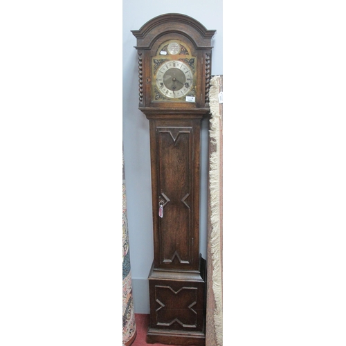 1532 - 1930s Oak Grandmother Clock, with an arched hood, brass - silver dial, with Roman numerals, trunk do... 