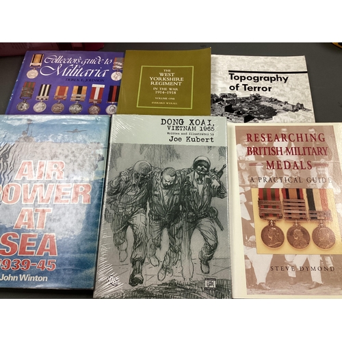 424 - Assortment of Military Theme Books WWI, WWII and Vietnam War, including 'Dresden' Frederick Taylor, ... 