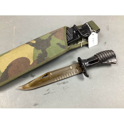 465 - British L3A1 SA80 Bayonet, Scabbard and DPM Frog, with label, year 1994.