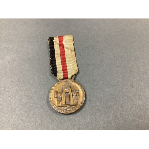 649 - WWII German Italian Africa Campaign Medal.