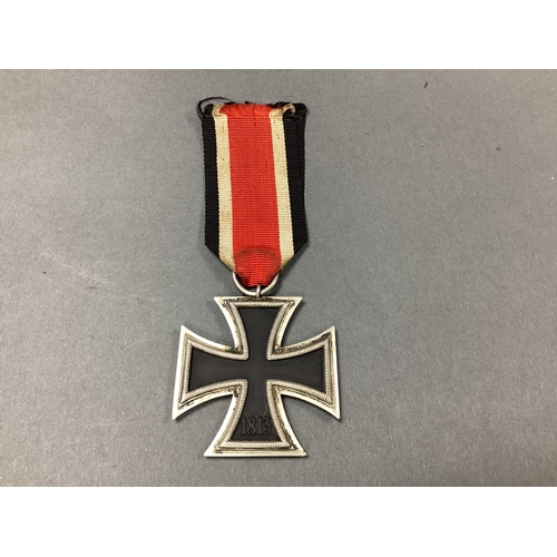 655 - WWII Third Reich Iron Cross 2nd Class EKII.