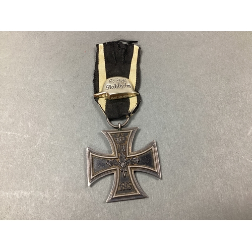 672 - WWI German Imperial Iron Cross 2nd Class with Der Stahlhelm Veteran badge, by N & H Ges. Gesch, atta... 