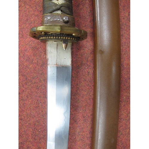 448 - WWII Japanese Army Officers Shin-Gunto Pattern Sword and Scabbard, signed handmade blade with gilt b... 