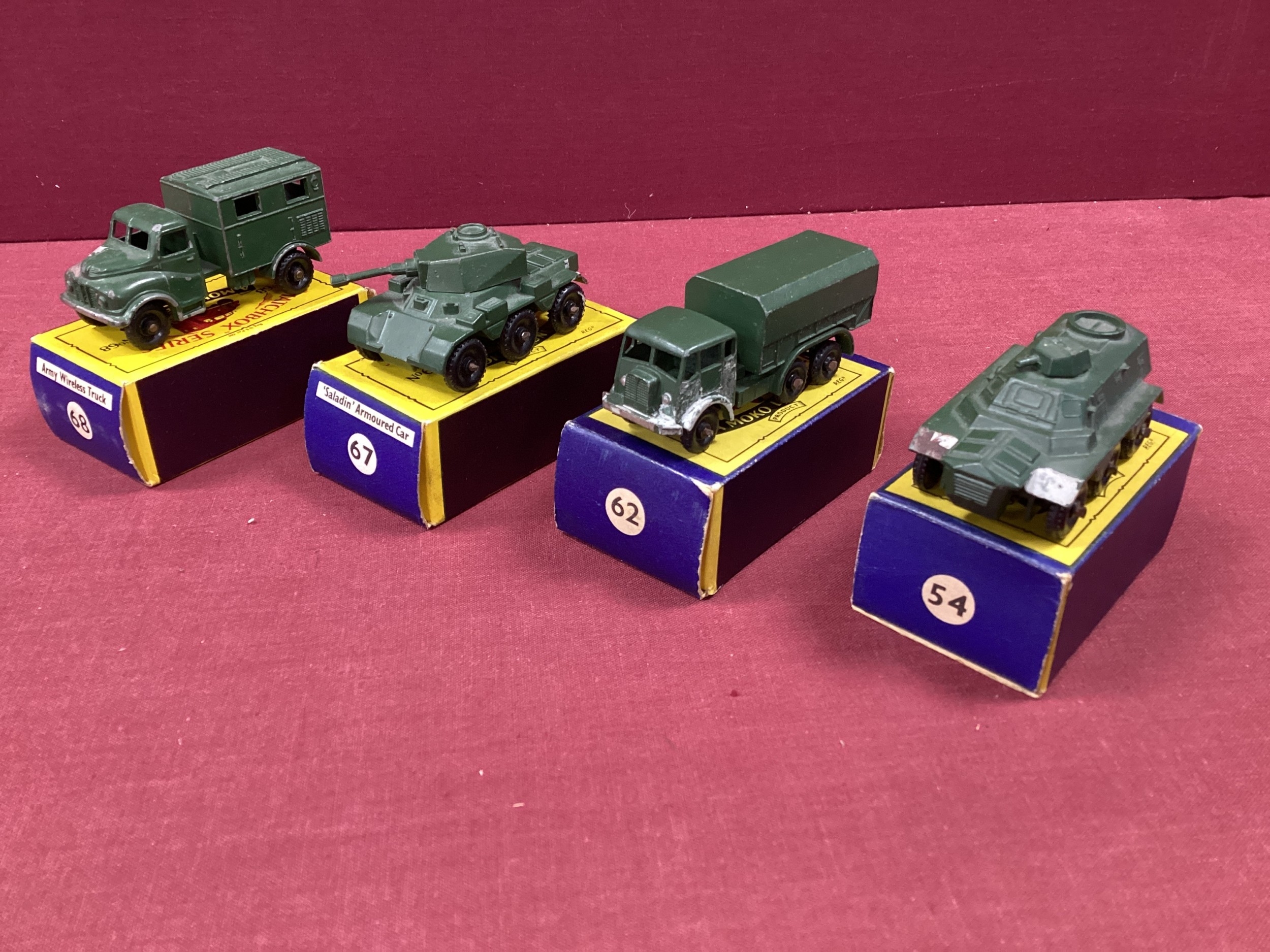 MATCHBOX 　No.68 Army Wireless Truck MATCHBOX Lesney, 68, Army Wireless Truck, Original Box (G3D2