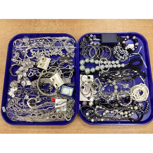 157 - An Assortment of Modern Costume Jewellery :- Two Trays