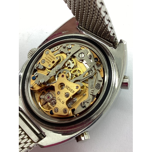 209 - Heuer; Autavia Gent's Vintage Chronograph Wristwatch, the signed black dial with luminus markers, tw... 