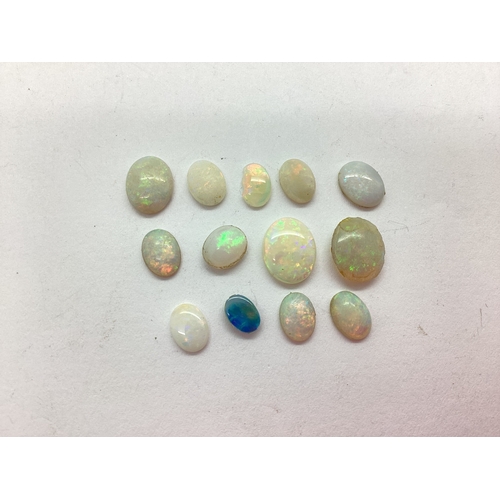 99 - A Collection of Loose Oval Cabochon Stones.