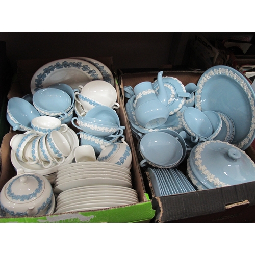 1043 - Wedgwood Embossed Queens Ware Dinner Ware, in two colourways, over ninety pieces including tea and c... 