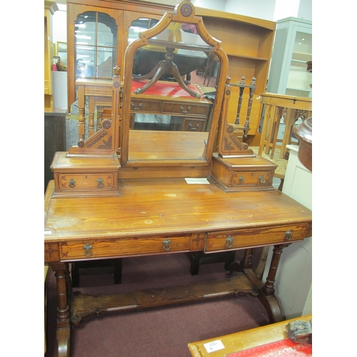 1552 - A XIX Century Pitch Pine Dressing Table, with central shaped top mirror with painted floral detail, ... 