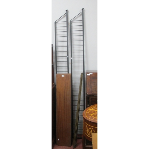 1569 - Single Ladderax Style Shelf Unit with five hardwood shelves, black metal ladder sides and twelve gil... 