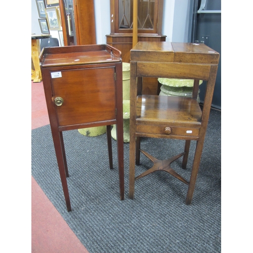 1542 - Early XIX Century Mahogany Bedside Cupboard, top with three-quarter gallery, cupboard door on taperi... 