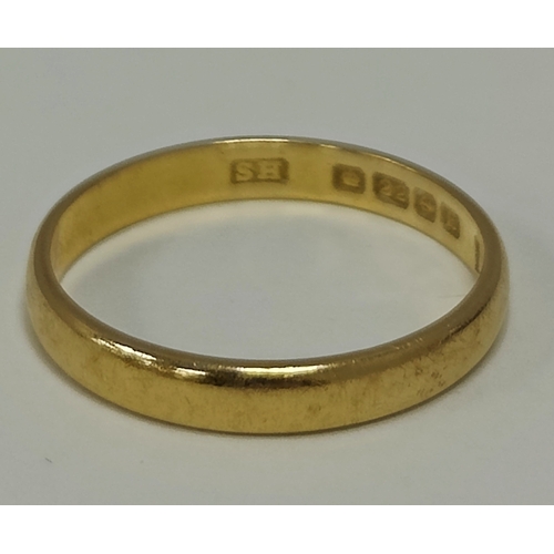 49 - A 22ct Gold Plain Wedding Band (finger size O1/2) (2.5grams).