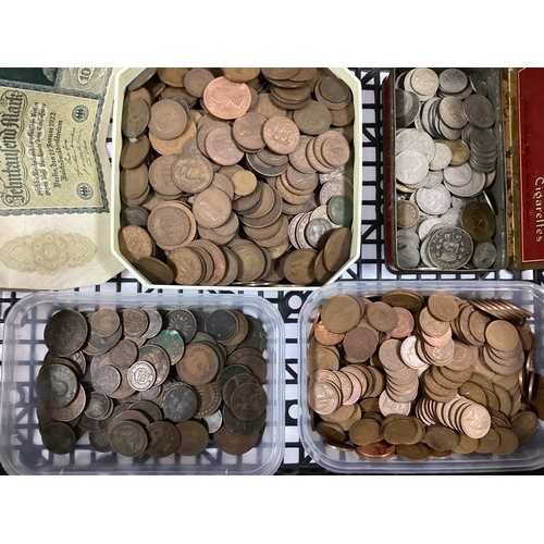 414 - Large Collection Of World Coins And Banknotes, including redeemable GB 1p and 2p coins, Pennies, Hal... 