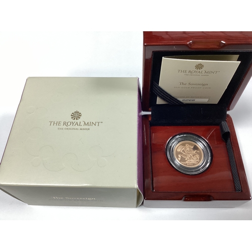 636 - 2021 Royal Mint Gold Proof Sovereign, boxed with a certificate of authenticity.