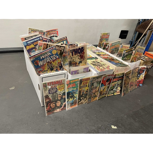 356 - Approximately One Thousand Five Hundred (1500), American Comics 1960s - Modern. By Marvel, DC, Image... 