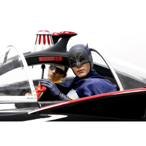 472 - A Jazzinc Dioramas #16BM1966 1/6 Scale Limited Edition DC Comics 1966 Batmobile with 1/6 Scale Actio... 