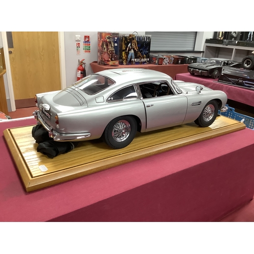 504 - A 1:8th Scale Diecast Model James Bond 007 Aston Martin DB5. Approximately 55cm Length. Q Branch fea... 