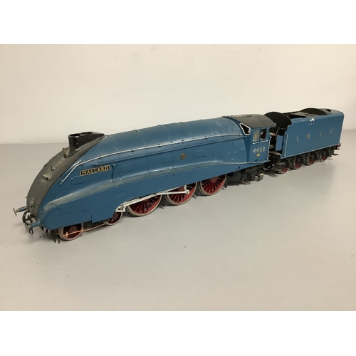 892 - A 'O' Gauge/7mm Kit Built Class A4 4-6-2 Steam Tender Locomotive, L.N.E.R Blue 