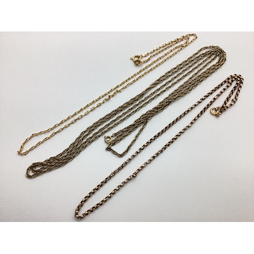 175 - A Modern UNOAERRE 9ct Gold Chain, (4.3grams); an antique belcher link chain, of uniform design; a lo... 