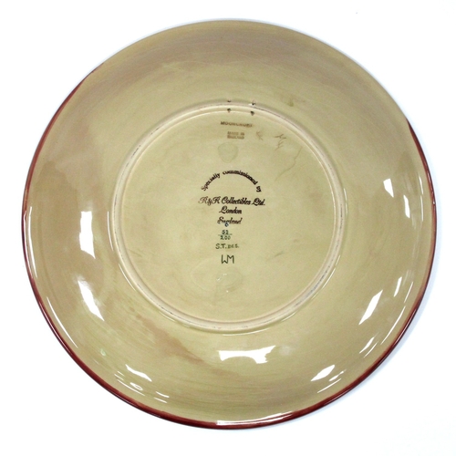 1060 - A Moorcroft Circular Pottery Plaque, specially commissioned by R & R Collectibles Ltd, tubelined and... 