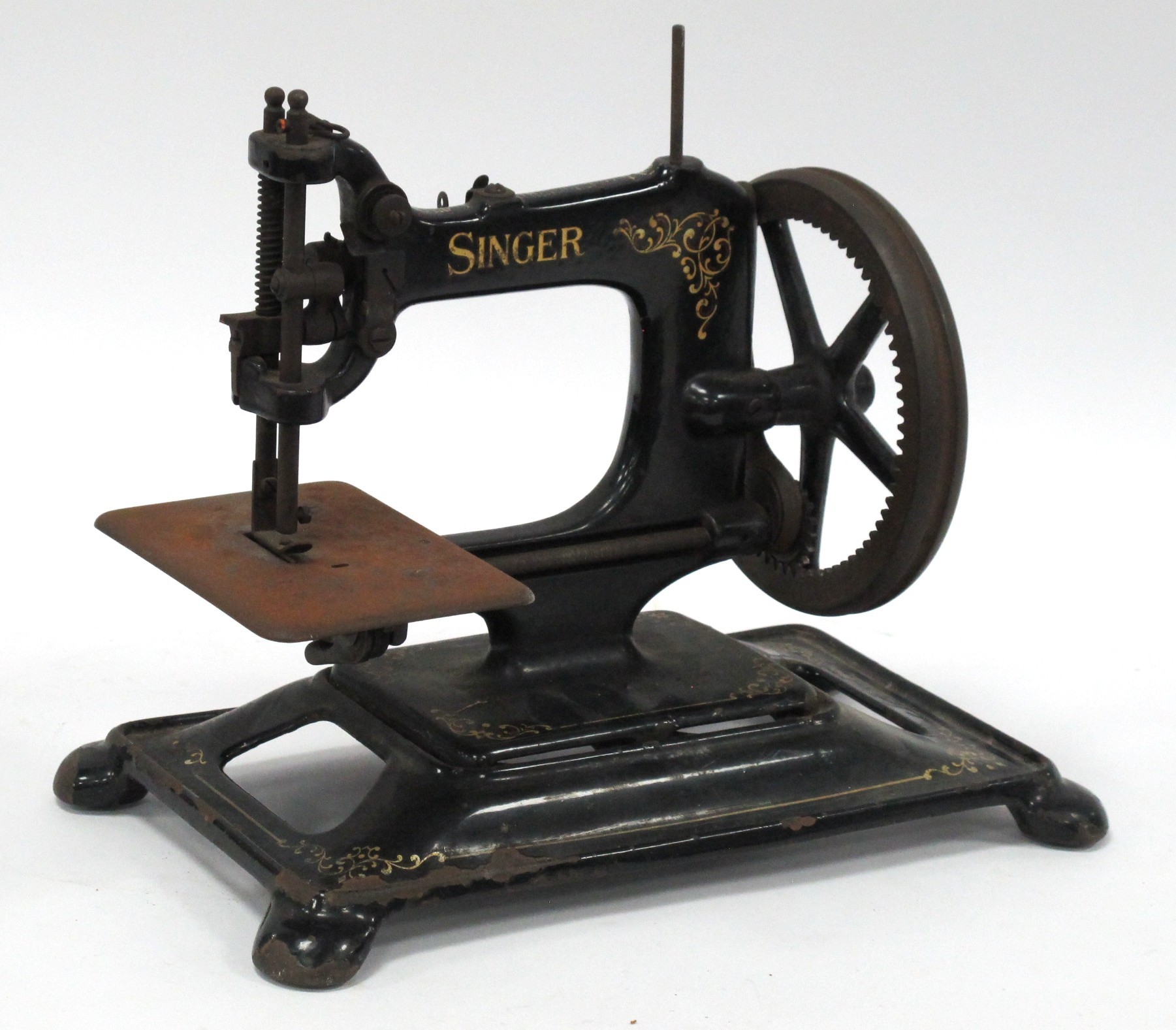 A Late XIX/Early XX Century Singer Chain Stitch Sewing Machine, 29.5cm ...