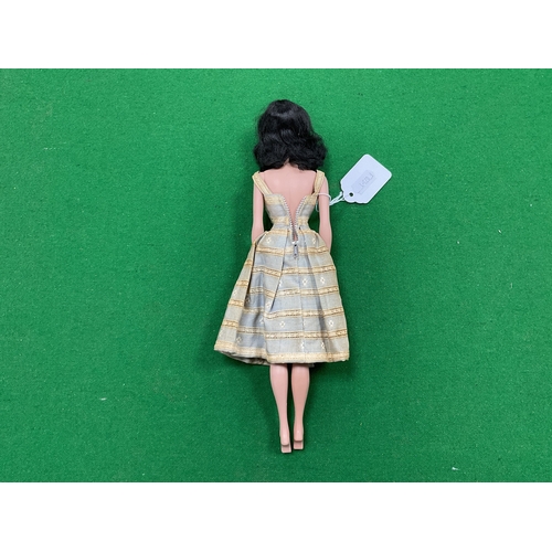 362 - A Circa 1960 Ponytail Barbie Doll Model 850. Soft Floss Hair Brunette, Poodle Curls and Ponytail, Bl... 