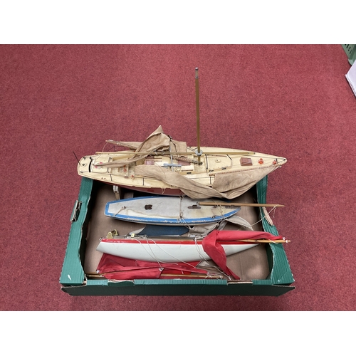 410 - Three Pond Yachts; Triang and Star Yacht noted. All playworn with faults / damages. The largest pond... 