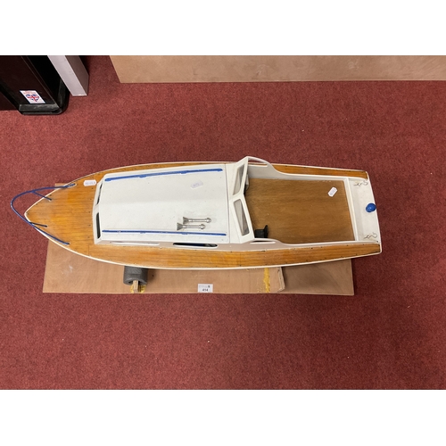 414 - A Kit Built Wooden Construction Battery Operated Radio Control Model in the form of a Cruiser Boat. ... 
