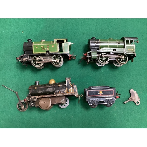 650 - Three Hornby 'O' Gauge Clockwork 0-4-0 Locomotive, 1920's No 1 spares, repair, a 1930's 0-4-0 LNER m... 