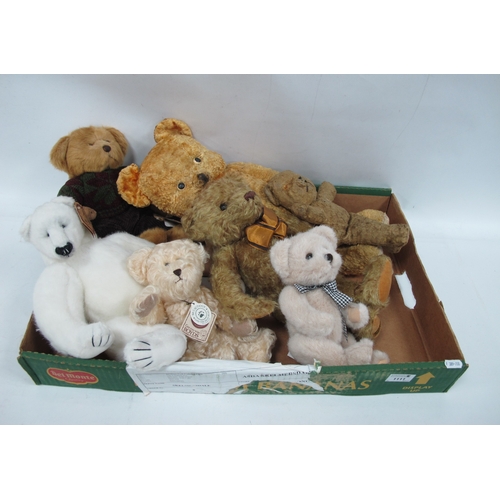 1111 - Teddy Bears - Merrythought limited edition of 250 'Victoria Bear', Boyds, Russ, Latimer Bendley, two... 