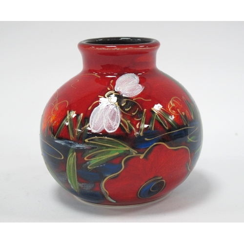 1241 - Anita Harris Beebrook Flowers and Bullrushes Marakesh Vase 9cm high gold signed.