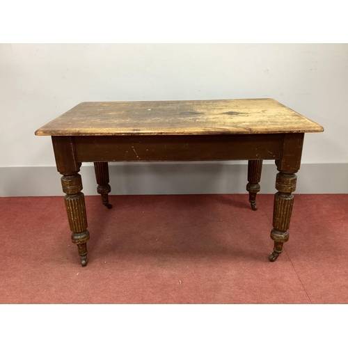 1507 - A XIX Century Pine Table, with rectangular top on turned, reeded supports, 120cm wide.