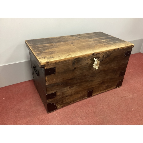 1556 - A XIX Century Iron Bound Pine Blanket Box, with hinged lid and iron corner brackets, 88cm wide.
