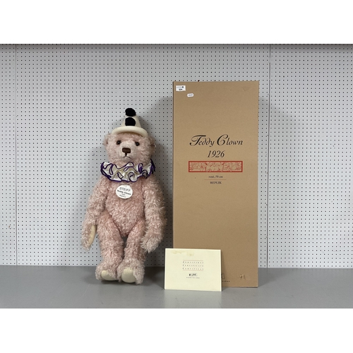 Lot 324       
