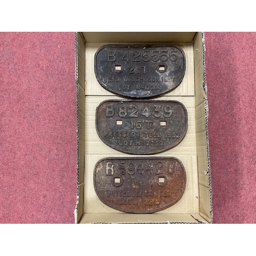 Lot 329       