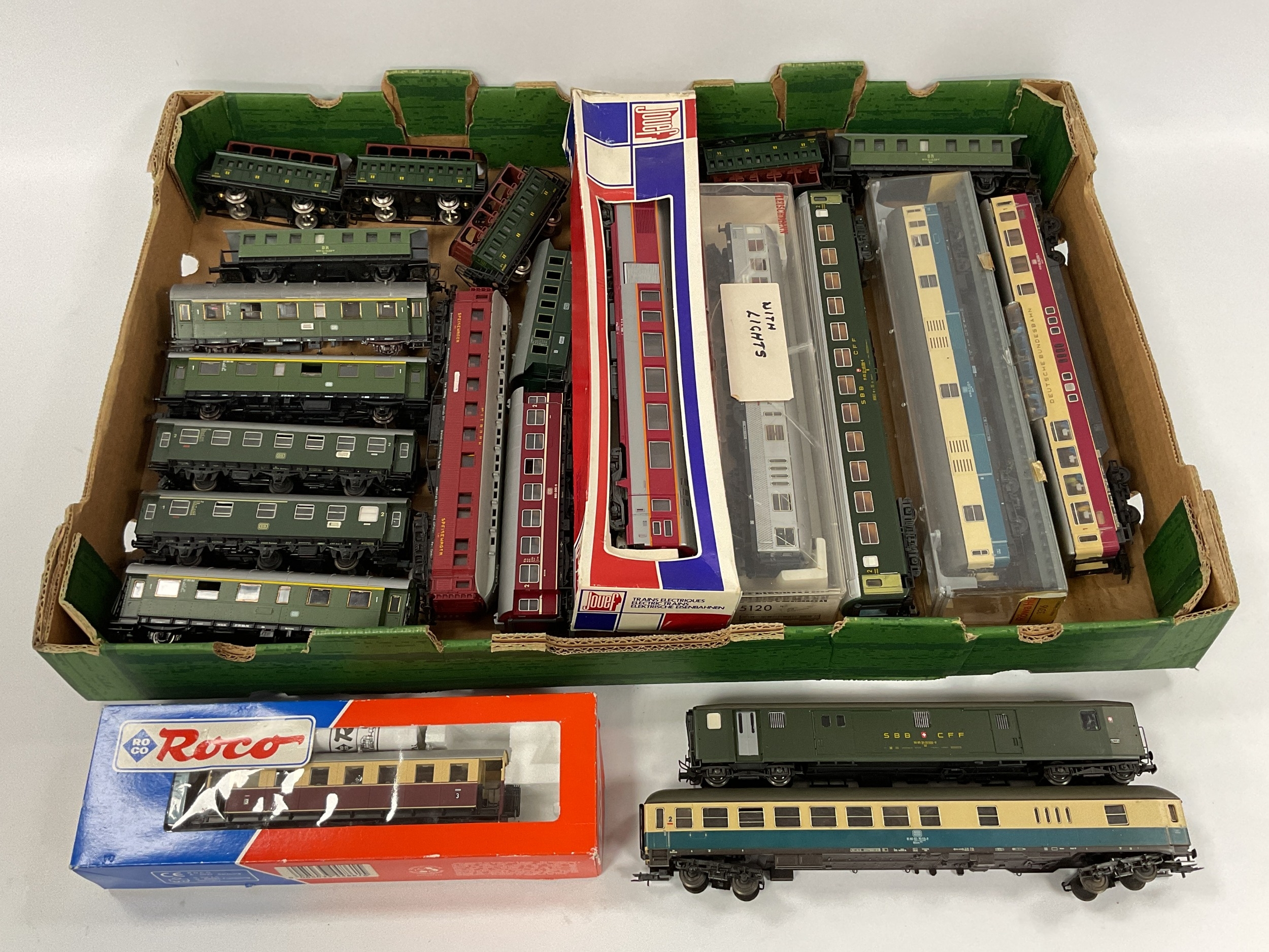 Approximately twenty-two HO scale European coaches (four boxed) by ...