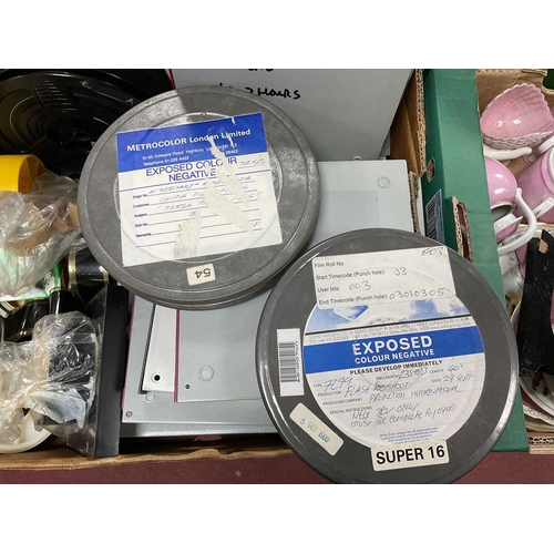 1078 - Boxed and Loose Vintage Films, in large quantity, some labelled, with various subjects, mostly 8mm f... 