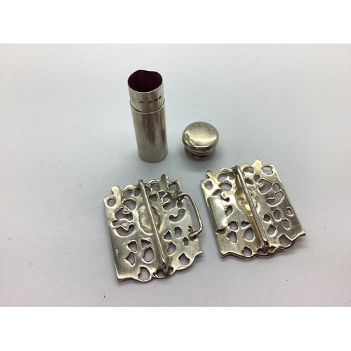 49 - A Hallmarked Silver Nurse's Buckle, the oval centre panels bearing hallmarks, within ornate openwork... 
