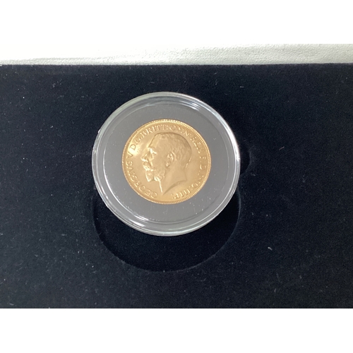 231 - 1925 London Mint George V Gold Sovereign, cased with a certificate of authenticity.