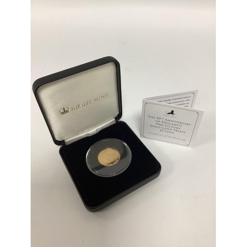 255 - 2016 Jubilee Mint 'The 50th Anniversary Of Engalnd's 1966 Victory' Gold Proof £1 Coin, cased with a ... 