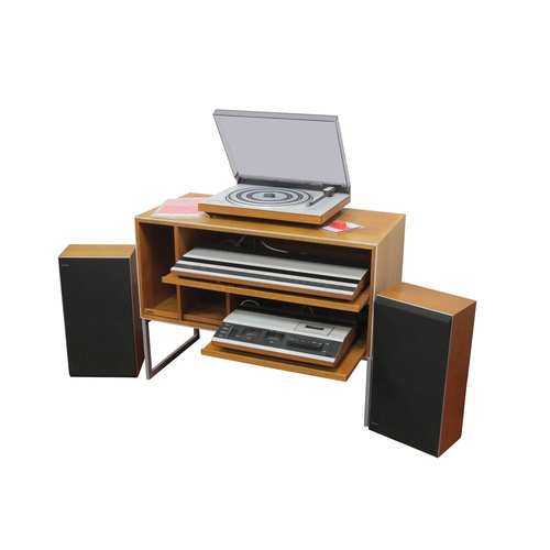 420 - Vintage 1970s Bang & Olufsen Hi-Fi Set Up, includes Beomaster 1900-2 - Amplifier & Tuner, Beocord 15... 