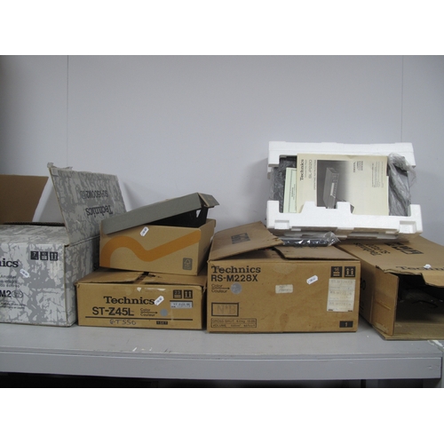 428A - Lot of Technics Hi-Fi Separates, includes - Technics - SL-P220 Compact Disc Player, in original box ... 