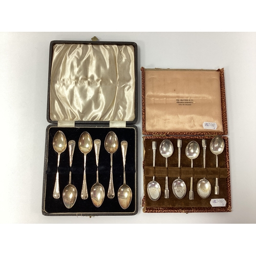 15 - A Cased Set of Six Hallmarked Silver Coffee Spoons, Deakin & Francis Ltd, Birmingham 1945(?), with g... 